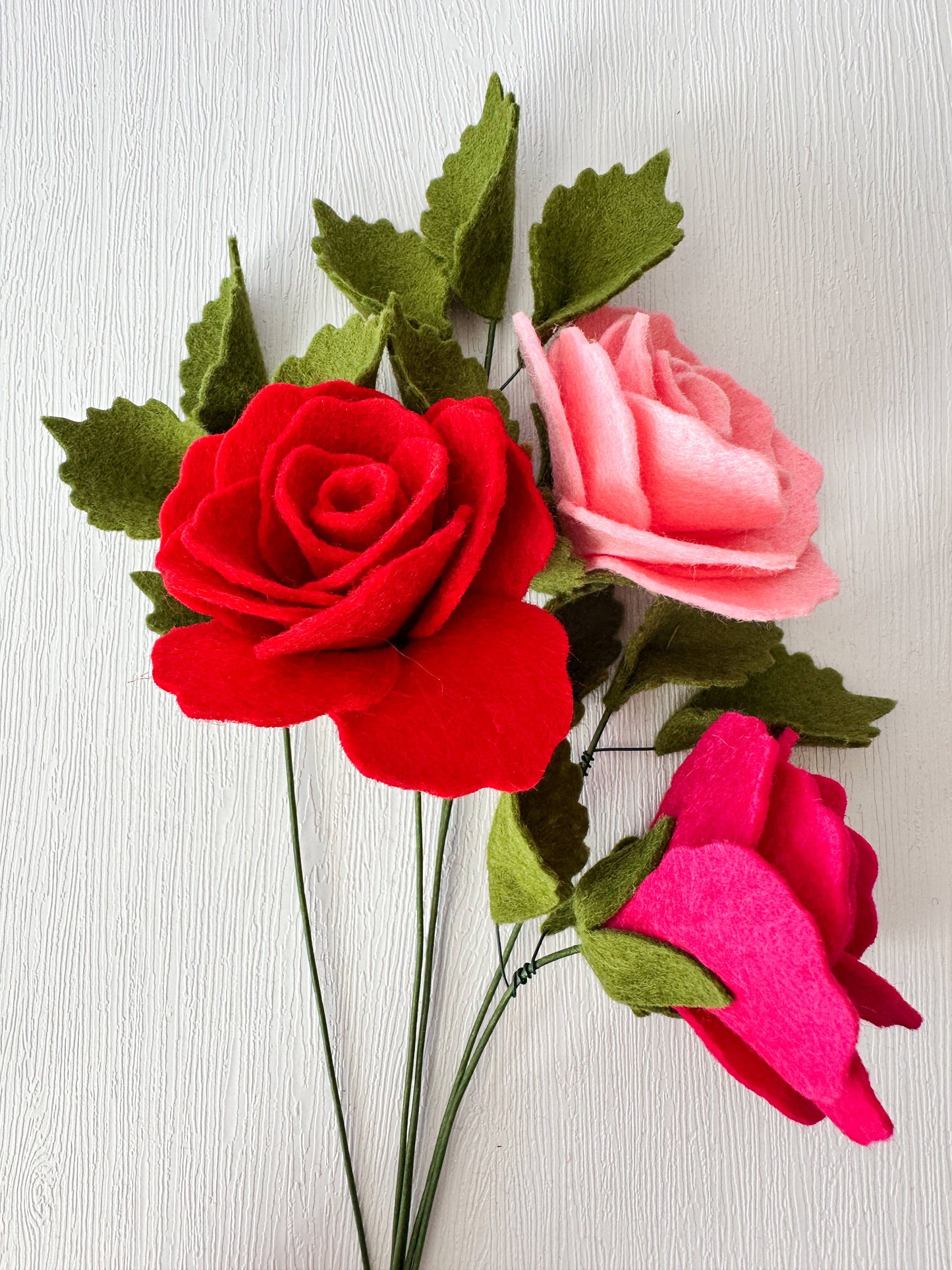 
                  
                    Single Rose Felt Flower Moss Leaf Stem  
                  
                