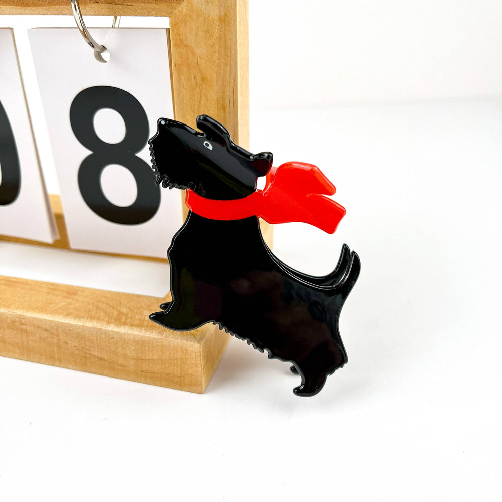 Scarf Wearing Scottie Hair Claw