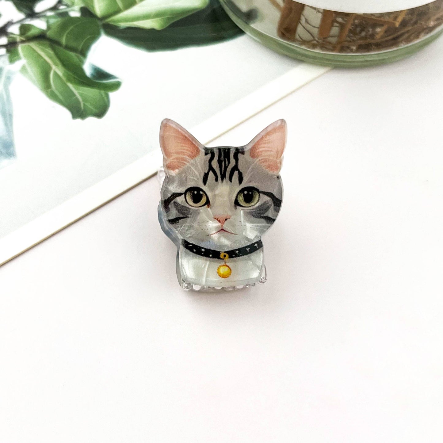
                  
                    Character Cats Small Hair Claws
                  
                