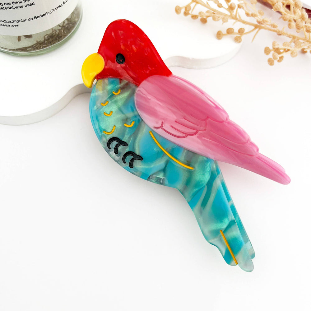 
                  
                    Elegant Birds Hair Claws
                  
                