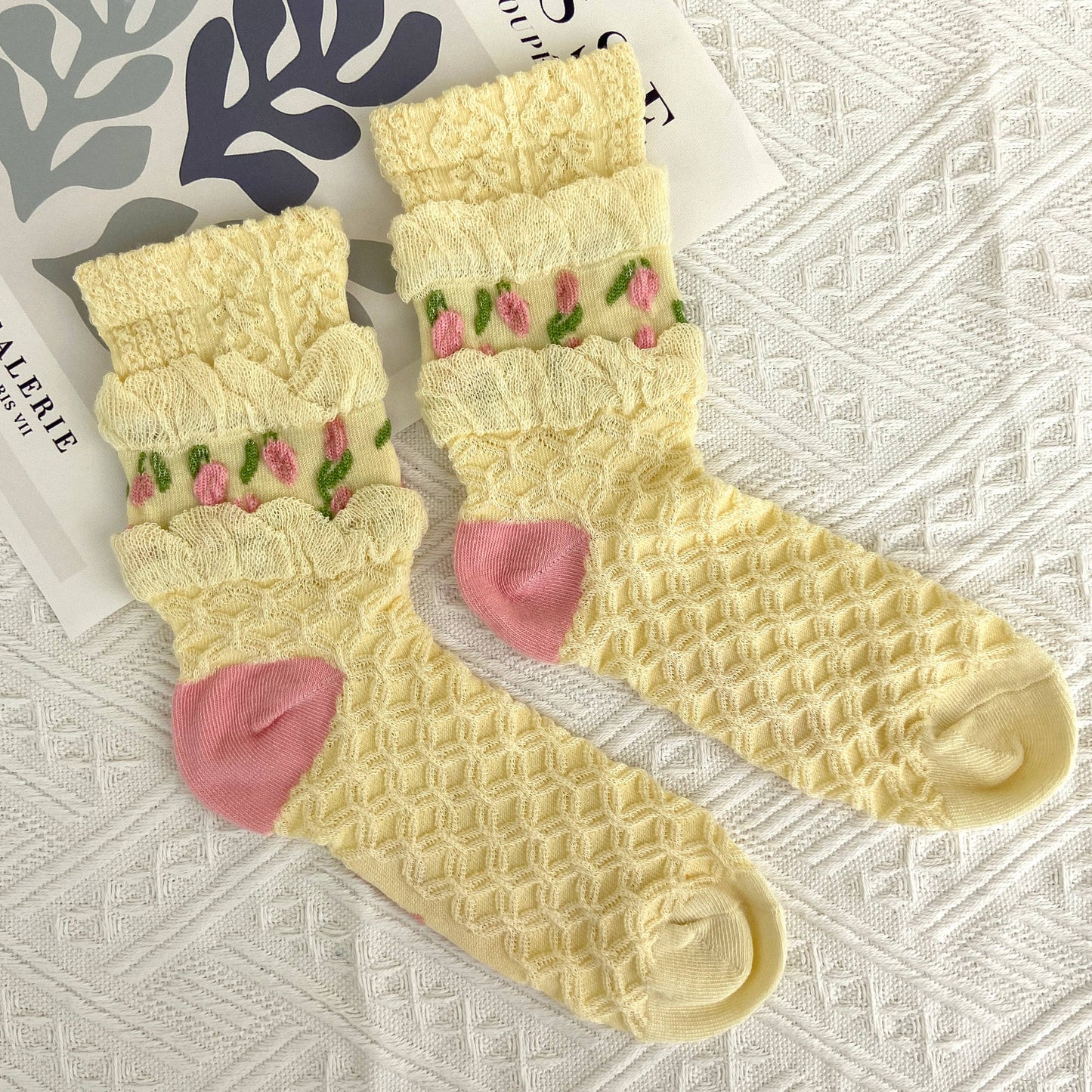 
                  
                    Sweetheart Vintage Floral Socks
                  
                