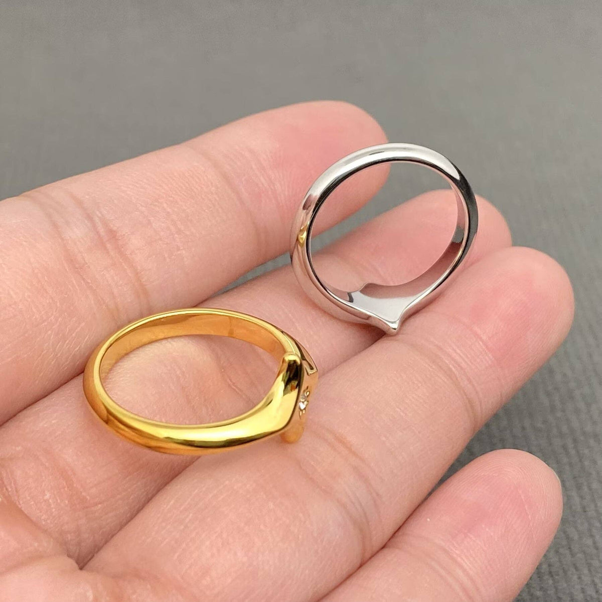 
                  
                    CZ Inlaid 4 Point Star Ring
                  
                