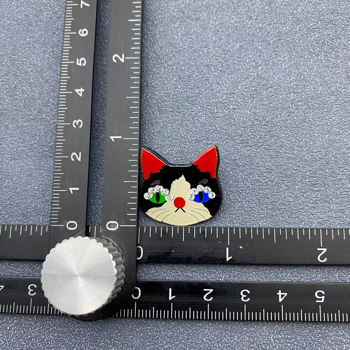
                  
                    Colorful Cat Brooch
                  
                