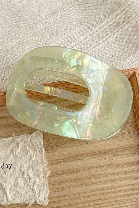 
                  
                    Lay Flat Pearlescent Oval Hair Claws
                  
                
