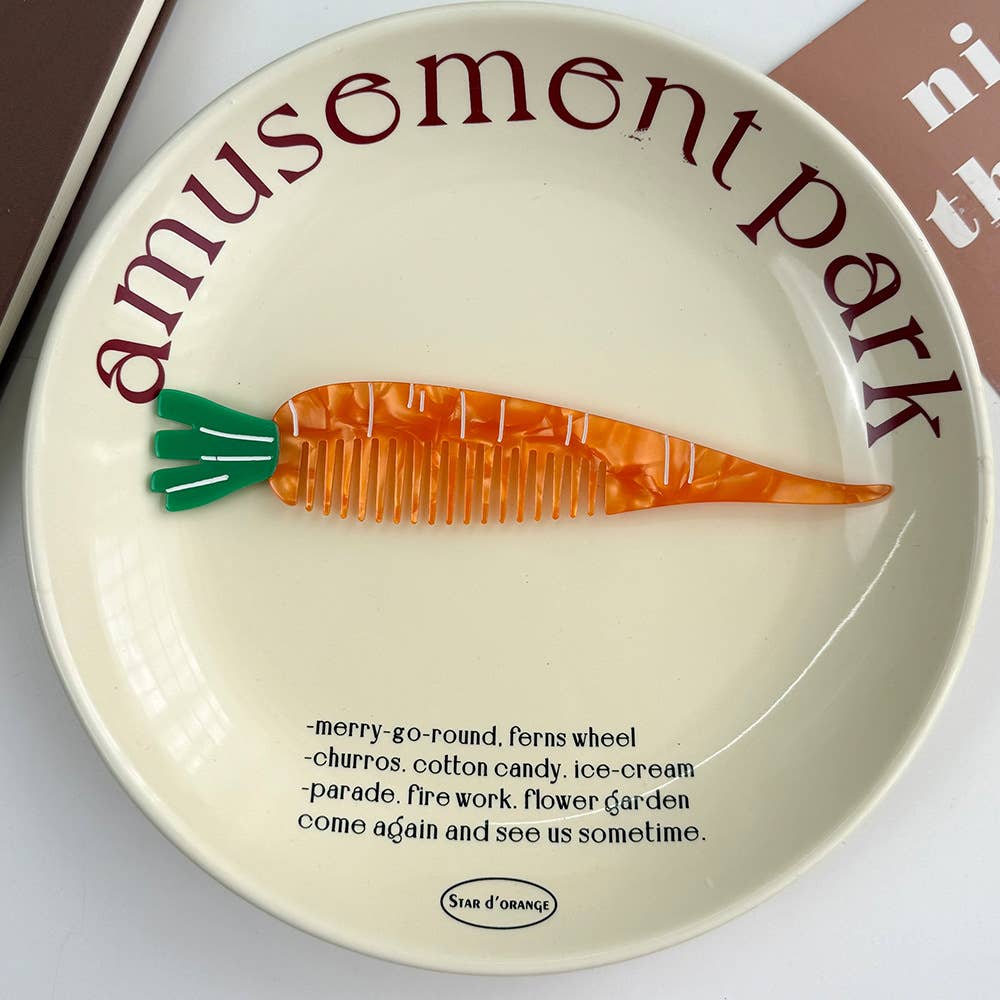 
                  
                    Acetate Animal Combs
                  
                