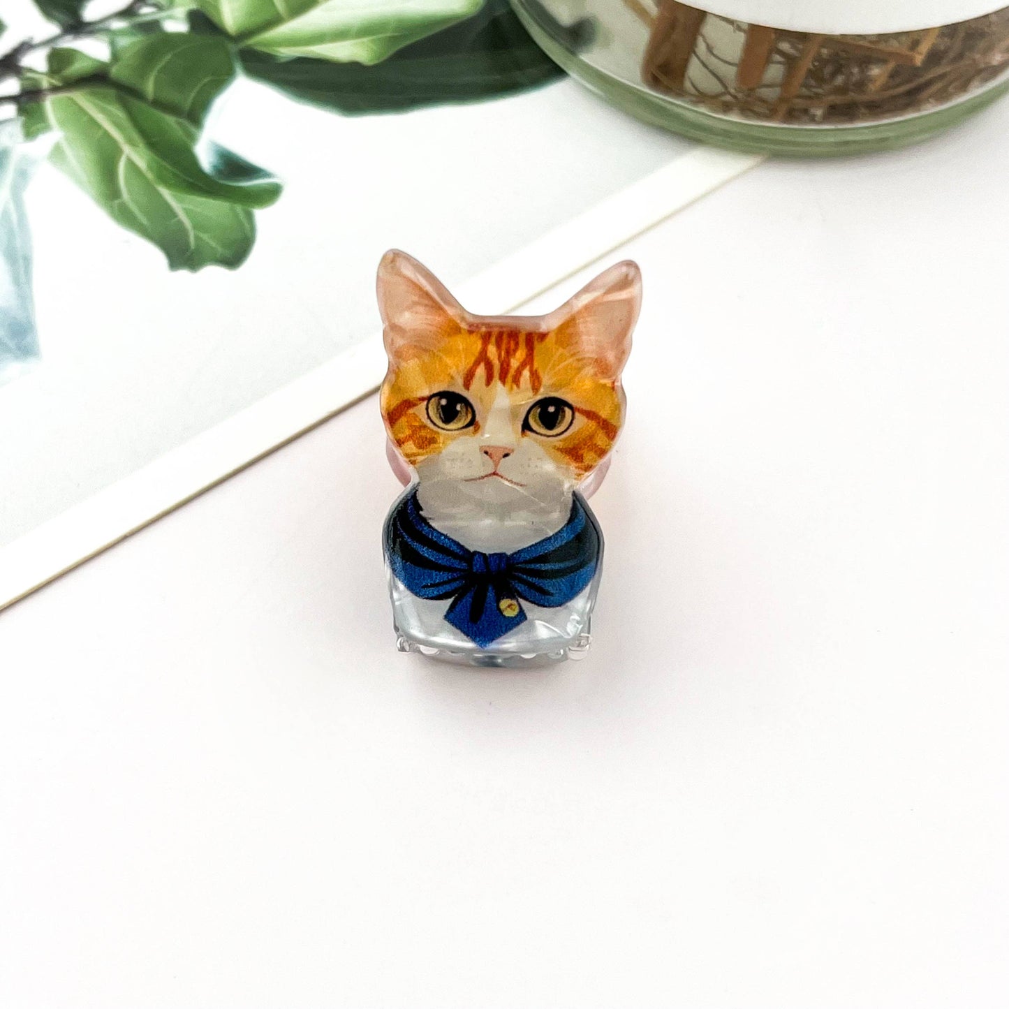 
                  
                    Character Cats Small Hair Claws
                  
                