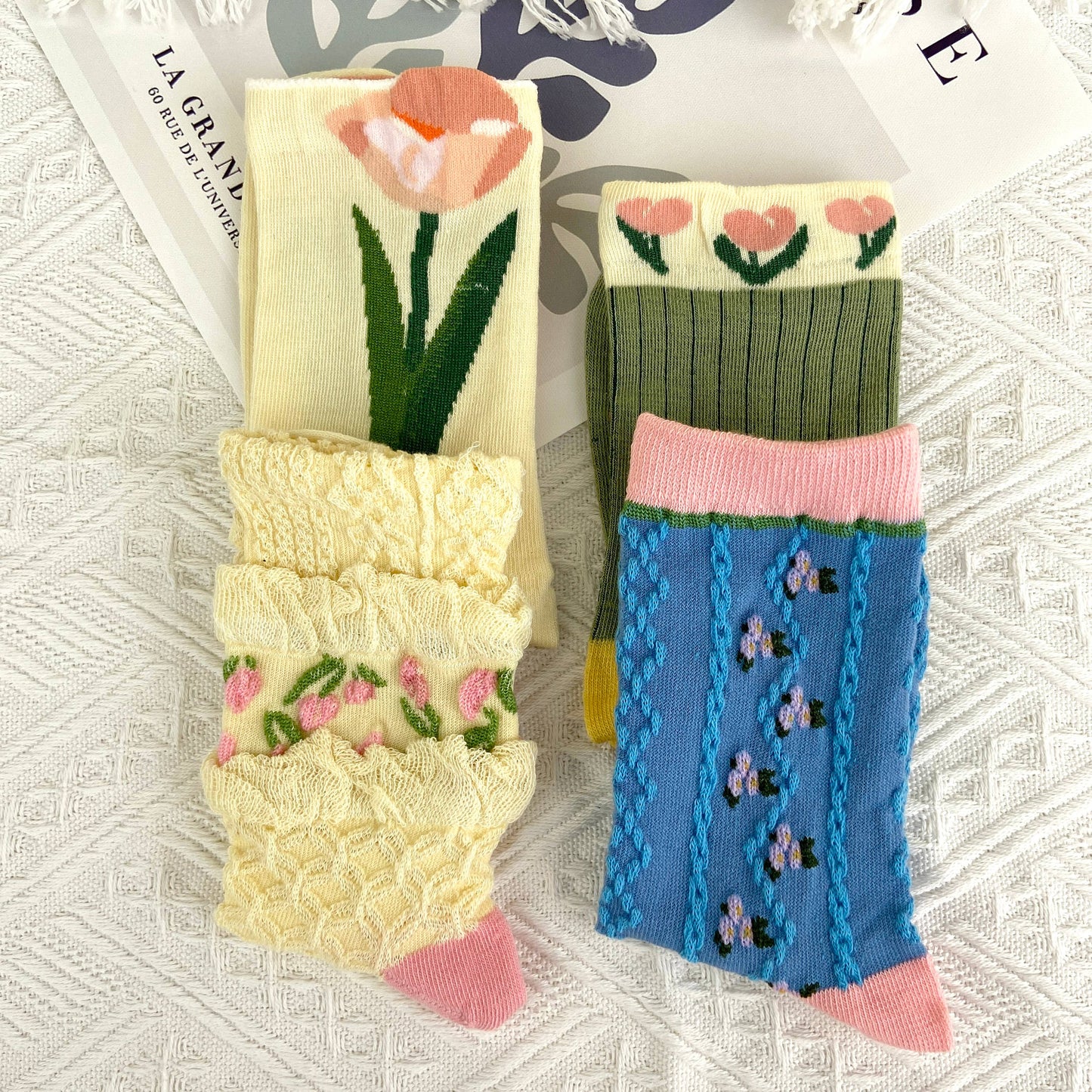 
                  
                    Sweetheart Vintage Floral Socks
                  
                
