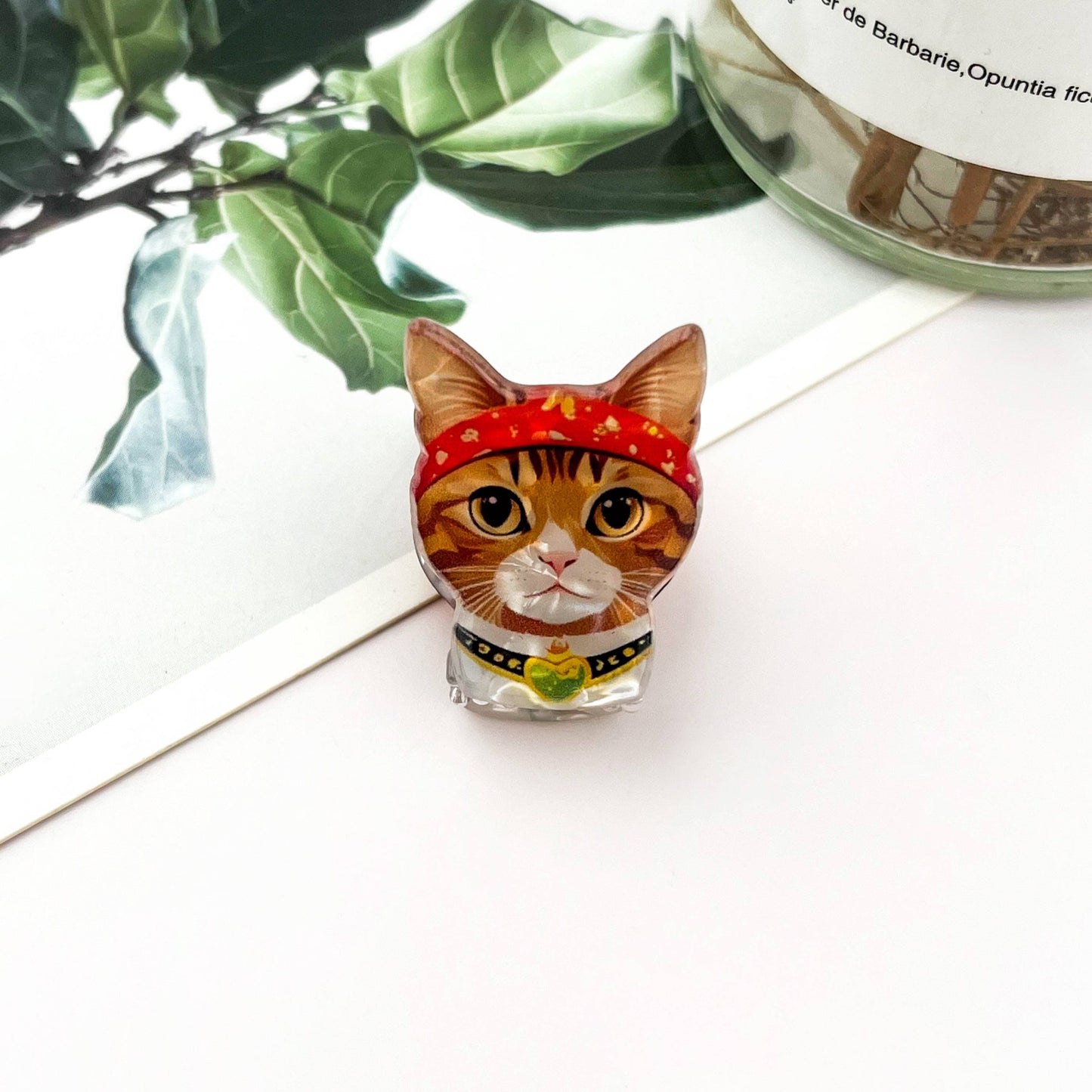 
                  
                    Character Cats Small Hair Claws
                  
                