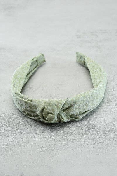 
                  
                    Knotted Soft Florals Headband
                  
                