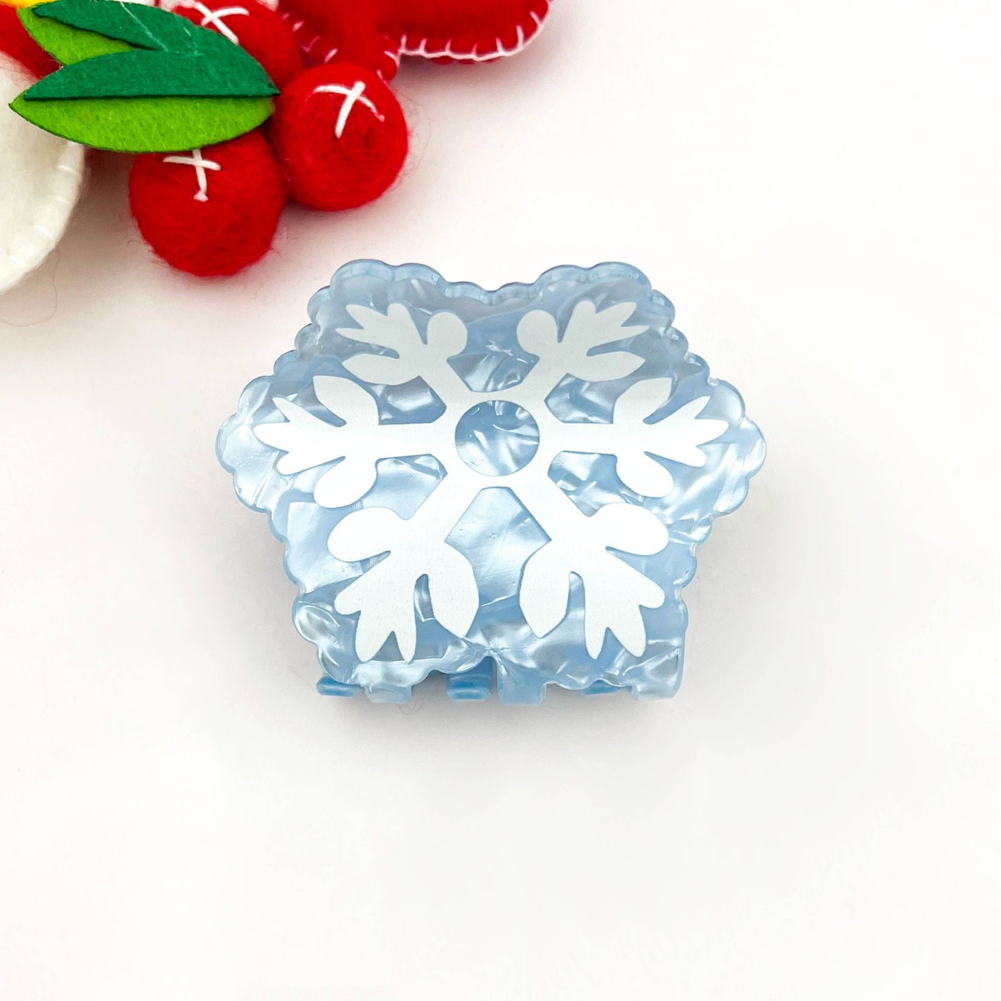 
                  
                    Festive Christmas Hair Claws
                  
                