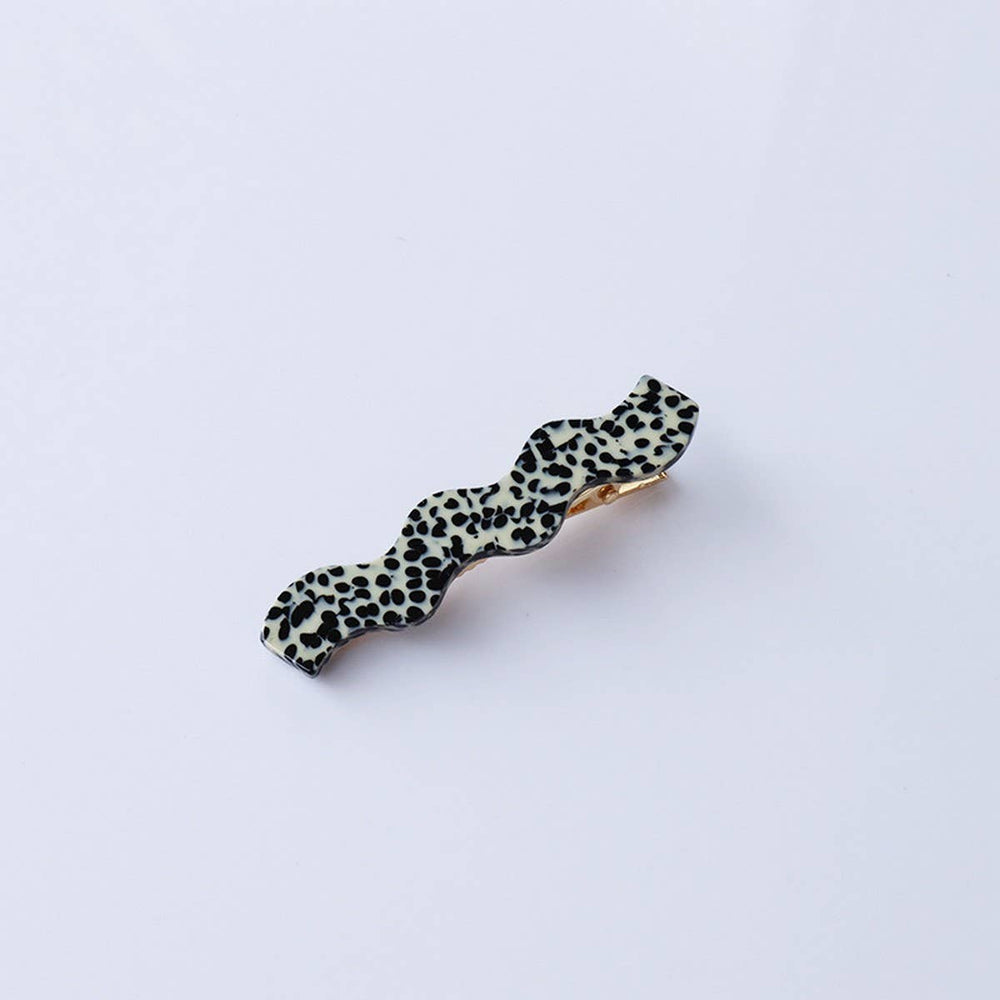 
                  
                    Squiggle Duckbill Hair Clips
                  
                