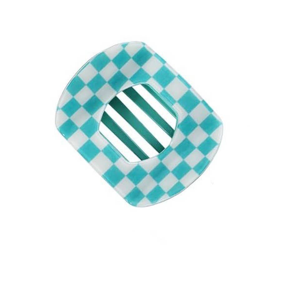 
                  
                    Checkered Flat Oval Hair Claw
                  
                