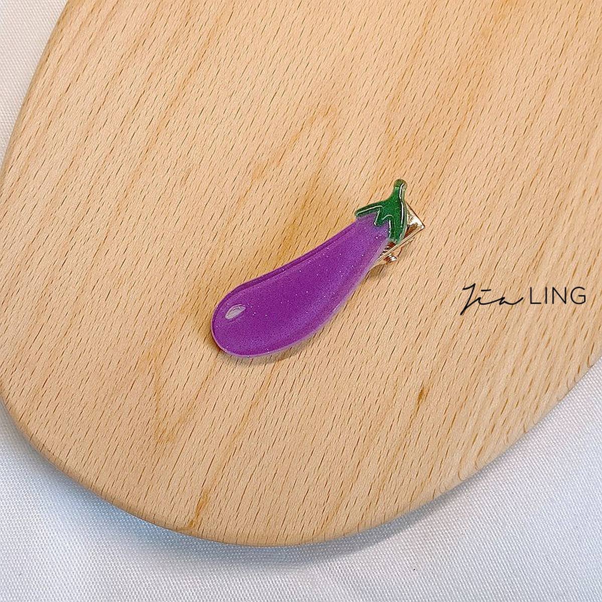 
                  
                    Acrylic Fruit + Veggie Duckbill Hair Clips
                  
                