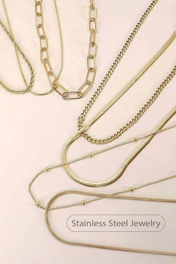 
                  
                    Paperclip Necklace No. 2
                  
                