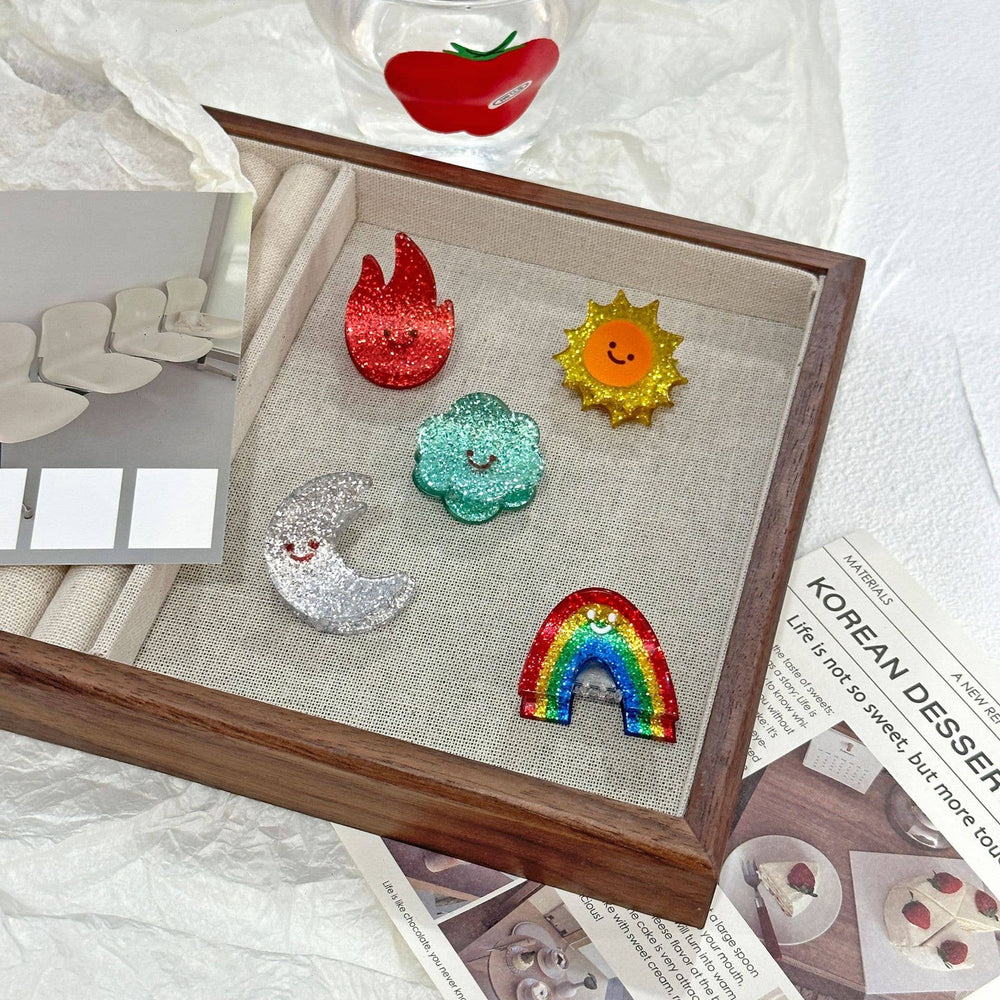 
                  
                    Glitter Sky Series Hair Claws
                  
                