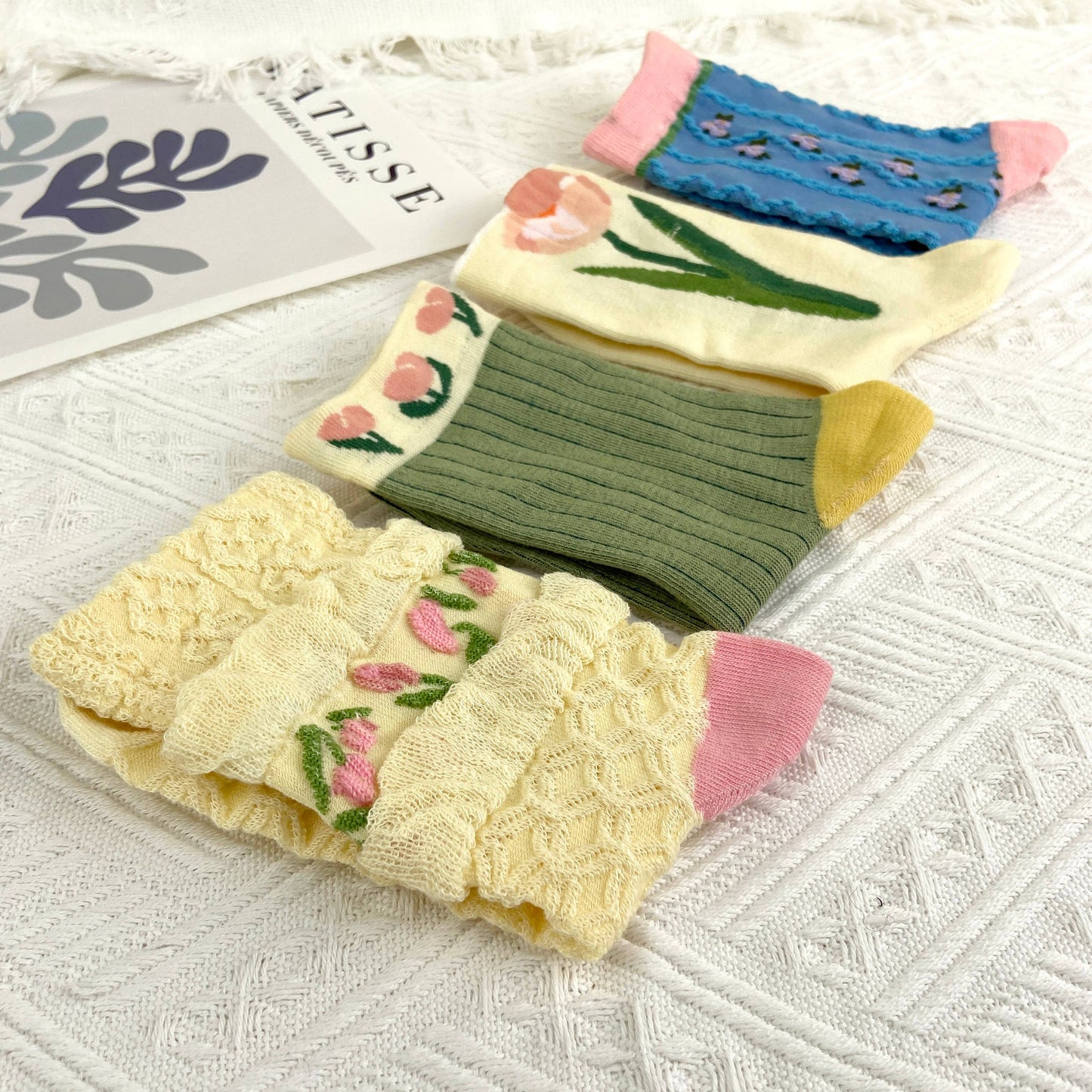 
                  
                    Sweetheart Vintage Floral Socks
                  
                