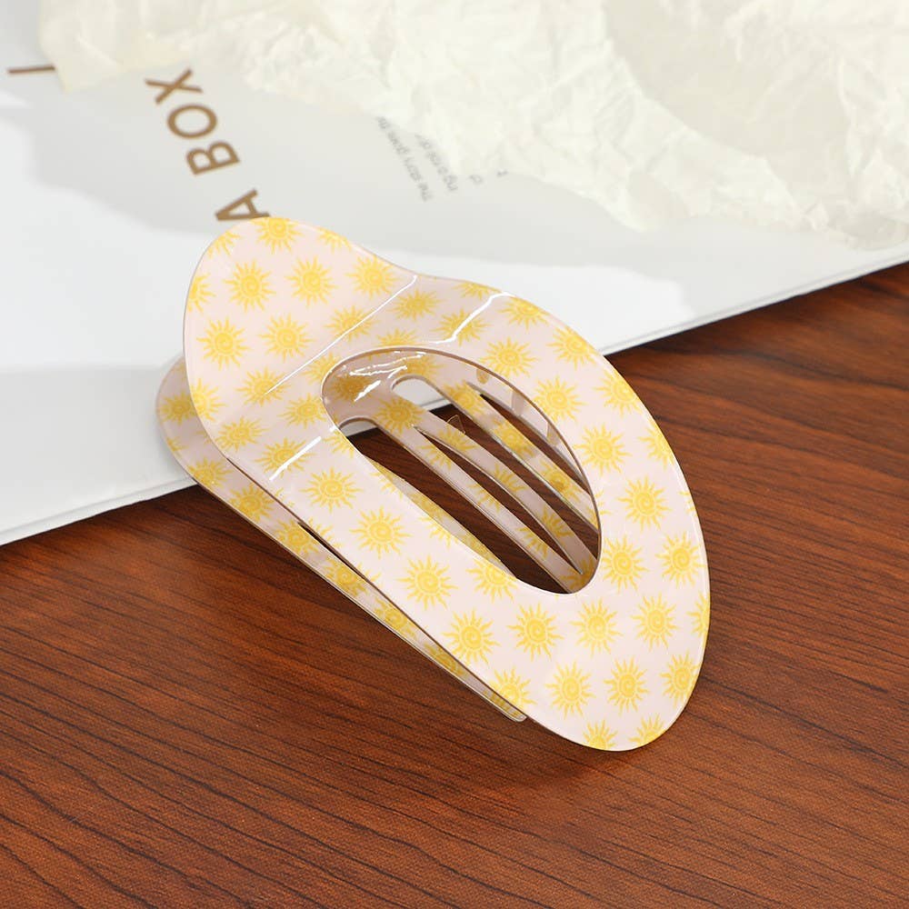
                  
                    Jumbo Patterned Oval Hair Claw
                  
                