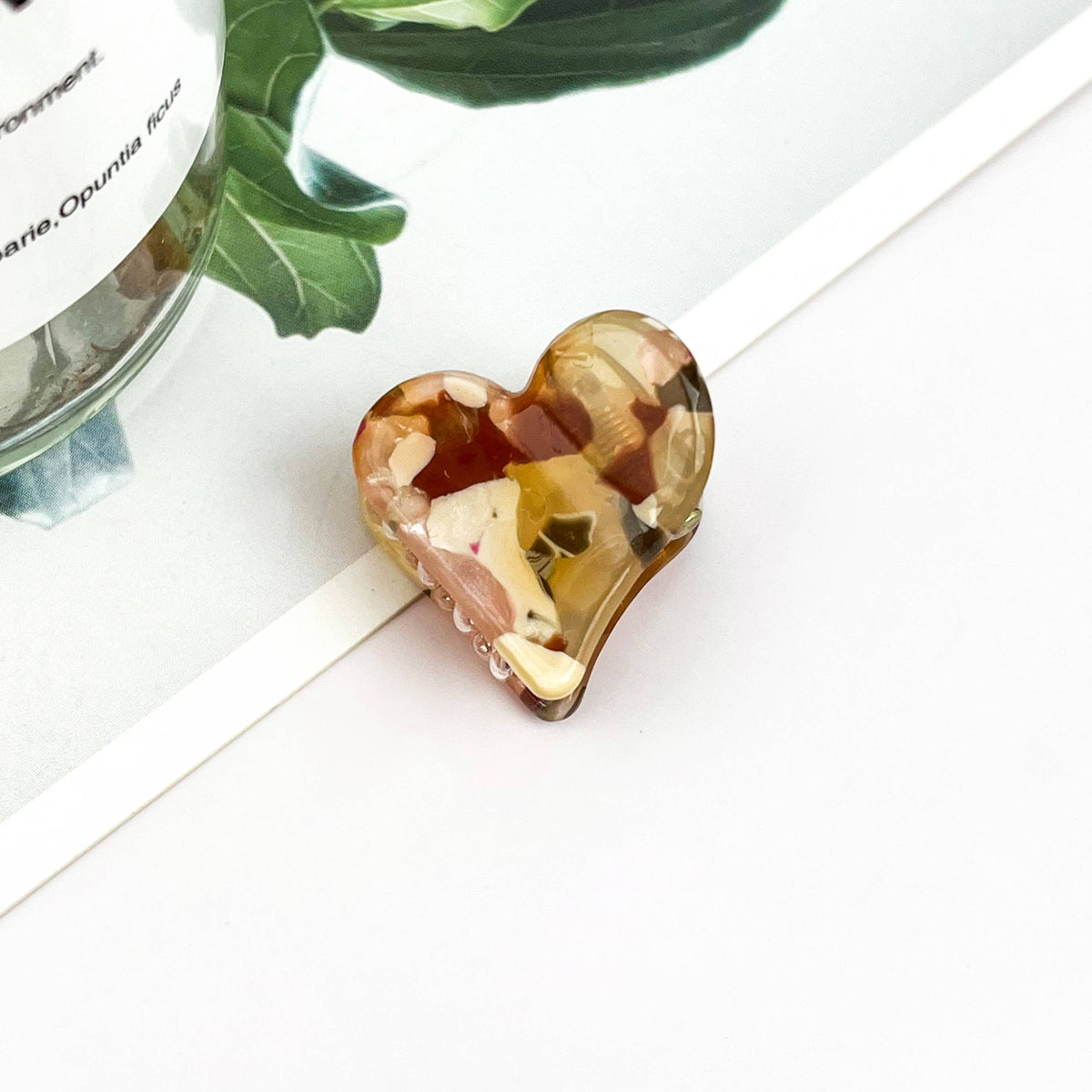 
                  
                    Tiny Hearts Mini Hair Claws
                  
                