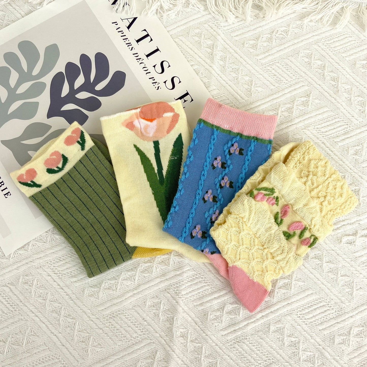 
                  
                    Sweetheart Vintage Floral Socks
                  
                