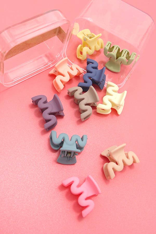 
                  
                    Matte Micro Hair Claws - Box Sets of 10
                  
                