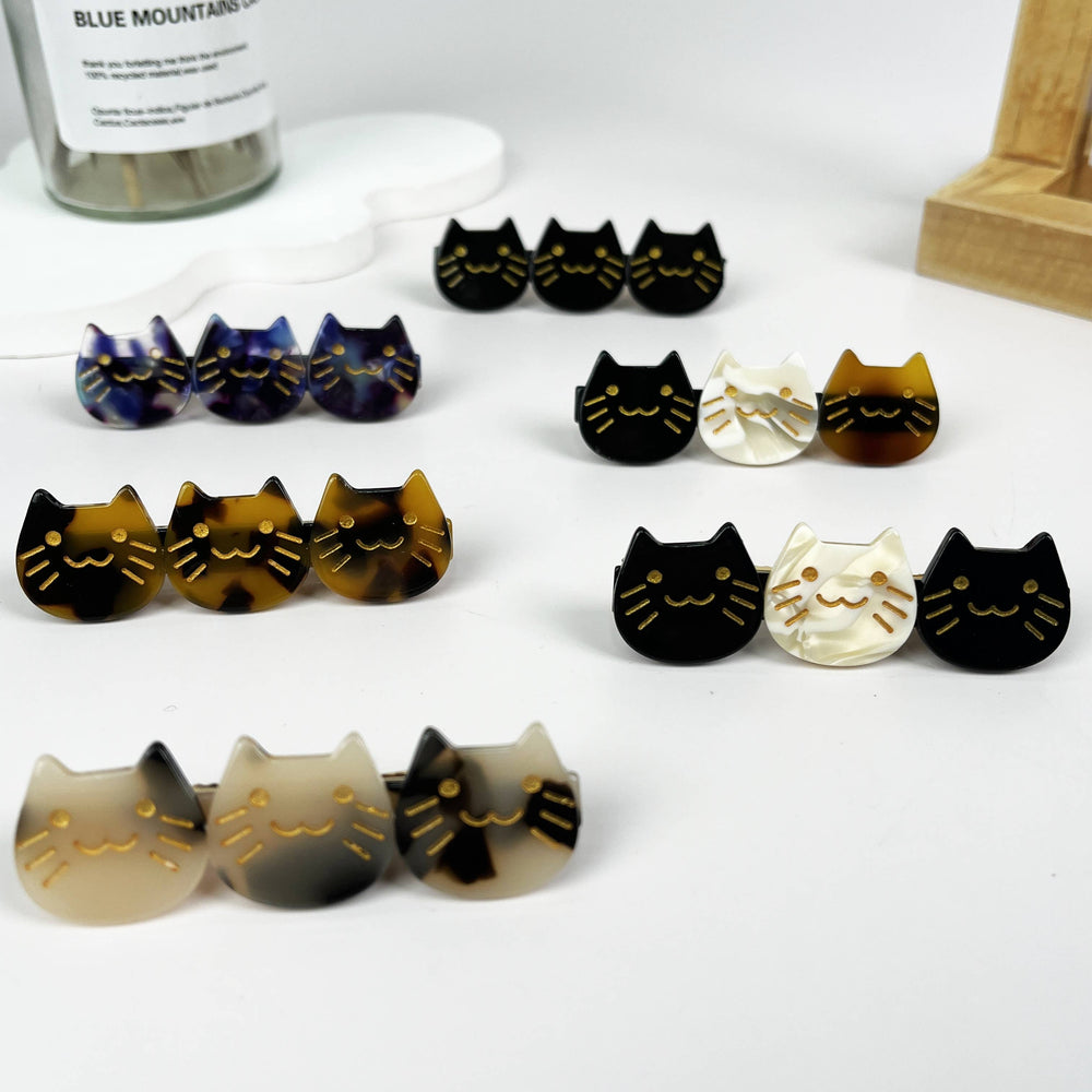 
                  
                    Retro Cats Duckbill Hair Clip
                  
                