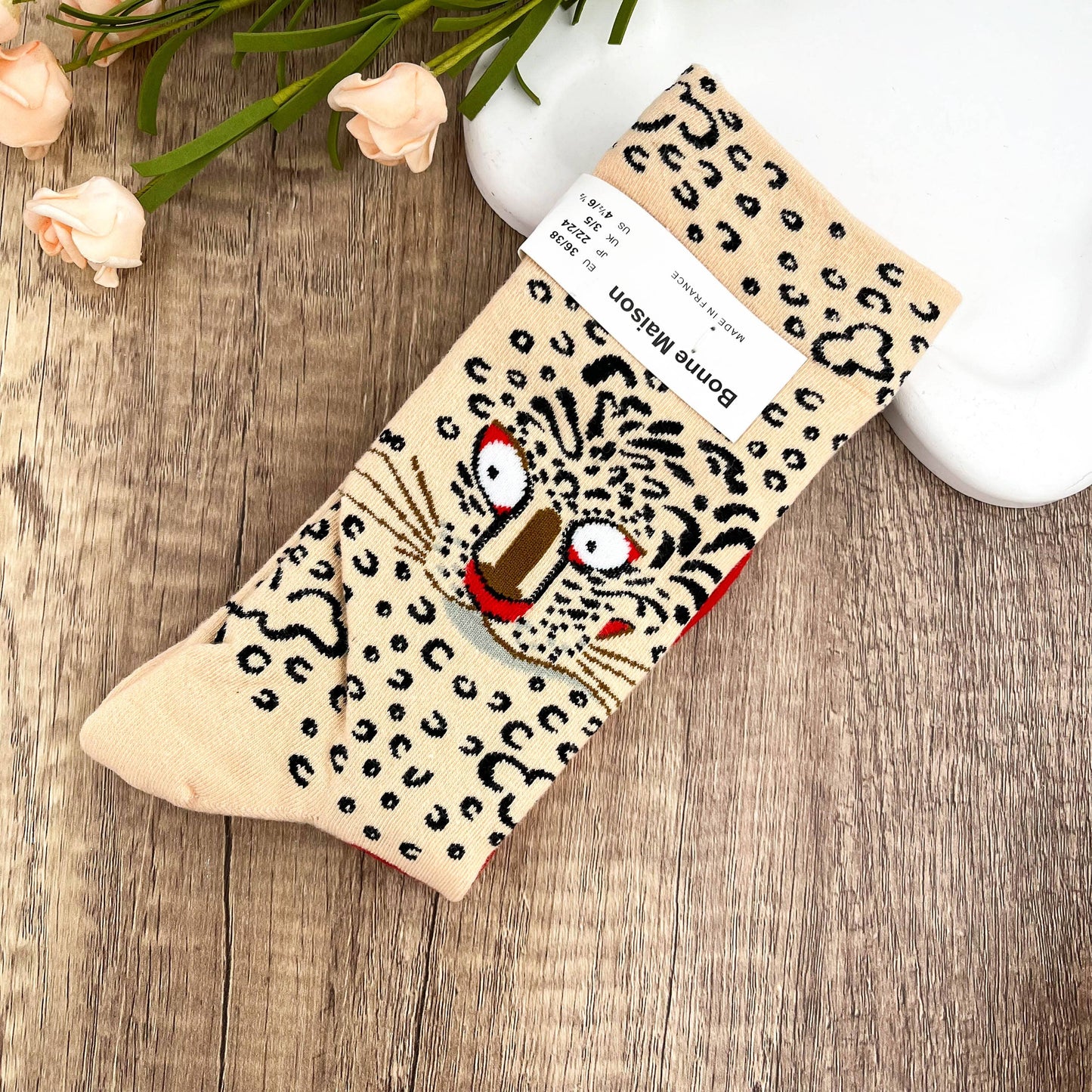 
                  
                    Creative Leopard Print Mid-Calf Socks
                  
                