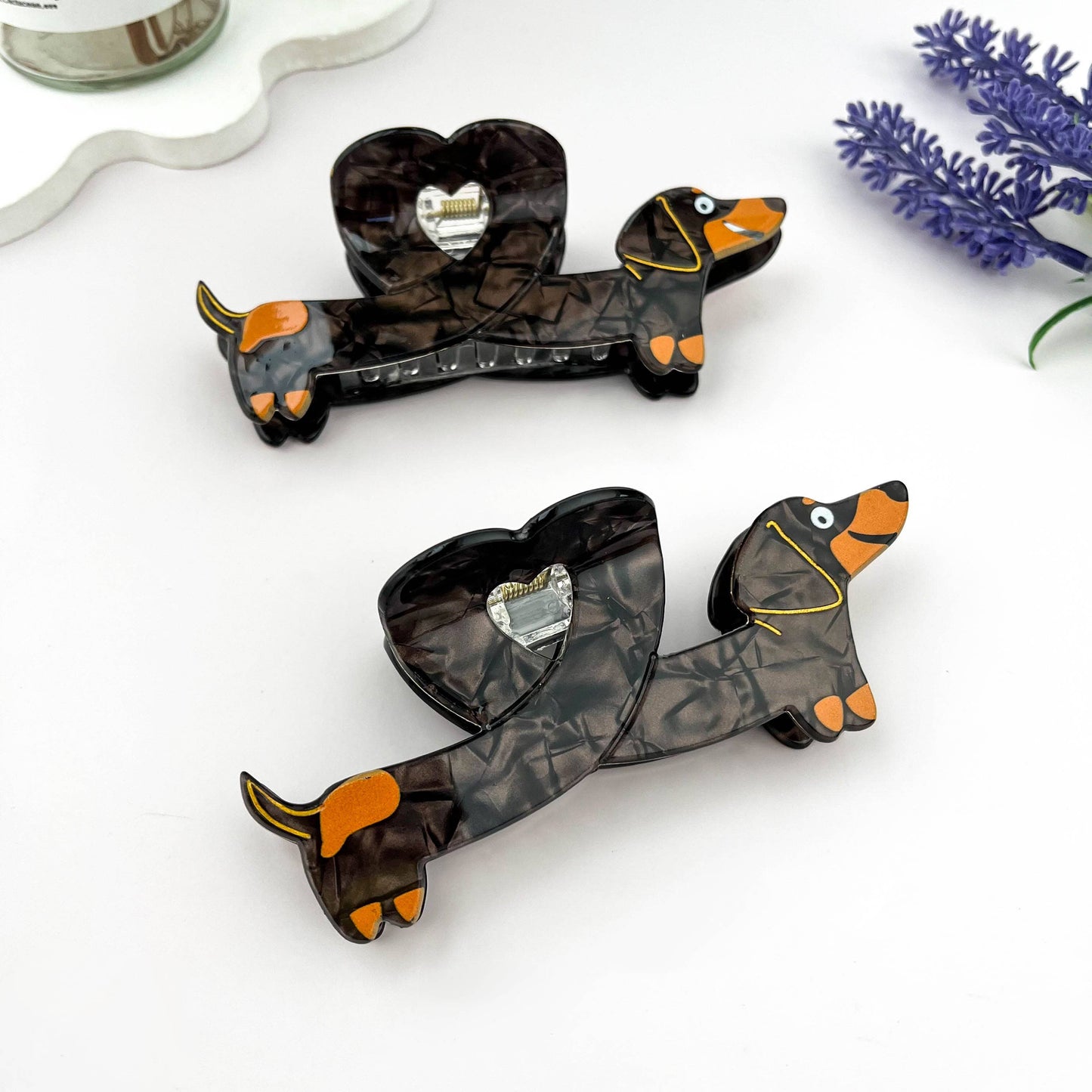 
                  
                    Heart Dachshund Acetate Hair Claw
                  
                