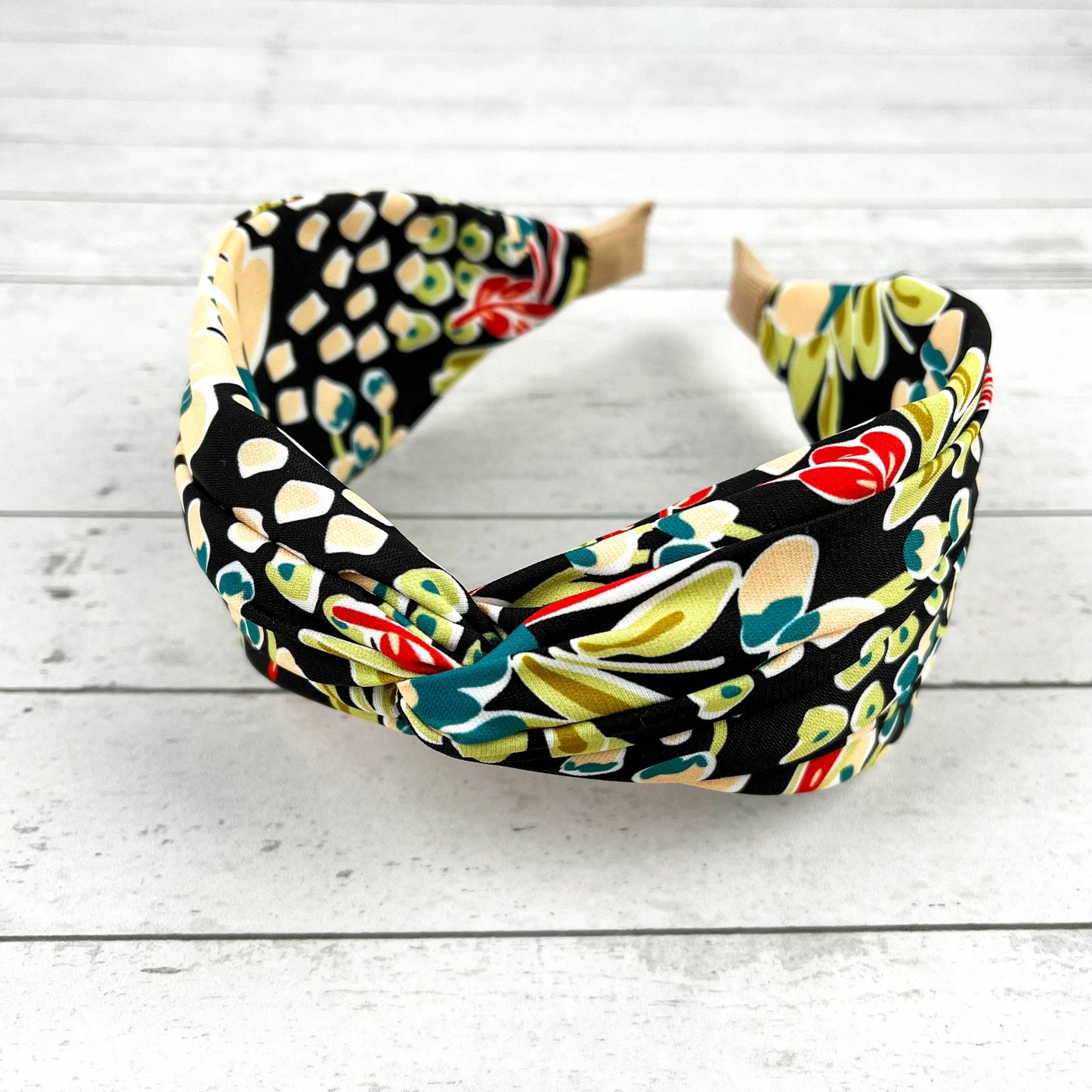 
                  
                    Chiffon Floral Painting Twist Top Headband
                  
                