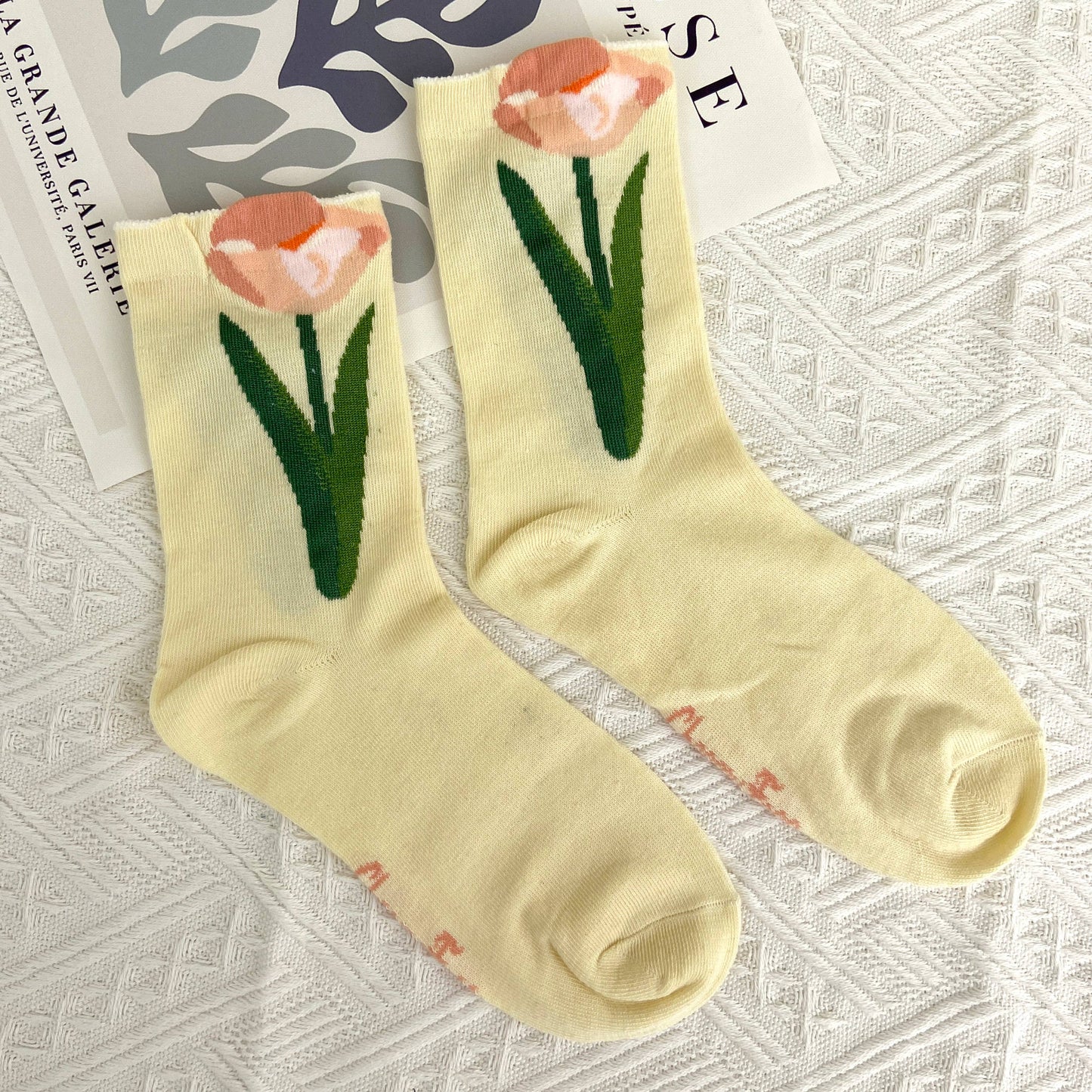 
                  
                    Sweetheart Vintage Floral Socks
                  
                