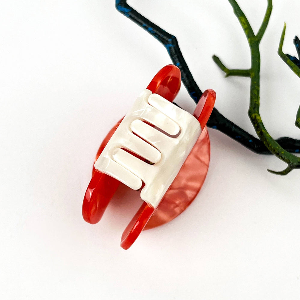 
                  
                    Mushroom Acetate Hair Claw
                  
                