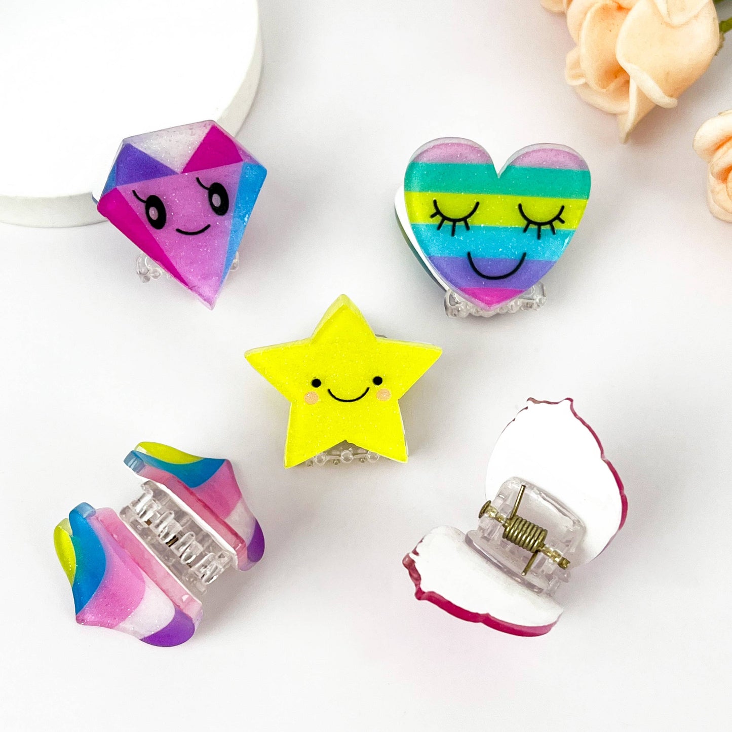 
                  
                    Mini Cartoon Hair Claw
                  
                