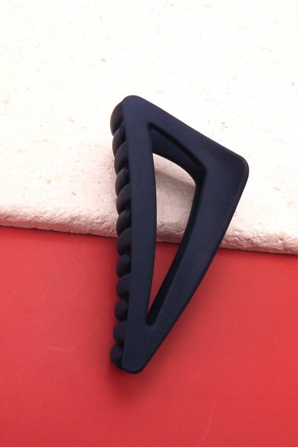 
                  
                    Matte Triangle Hair Claw
                  
                