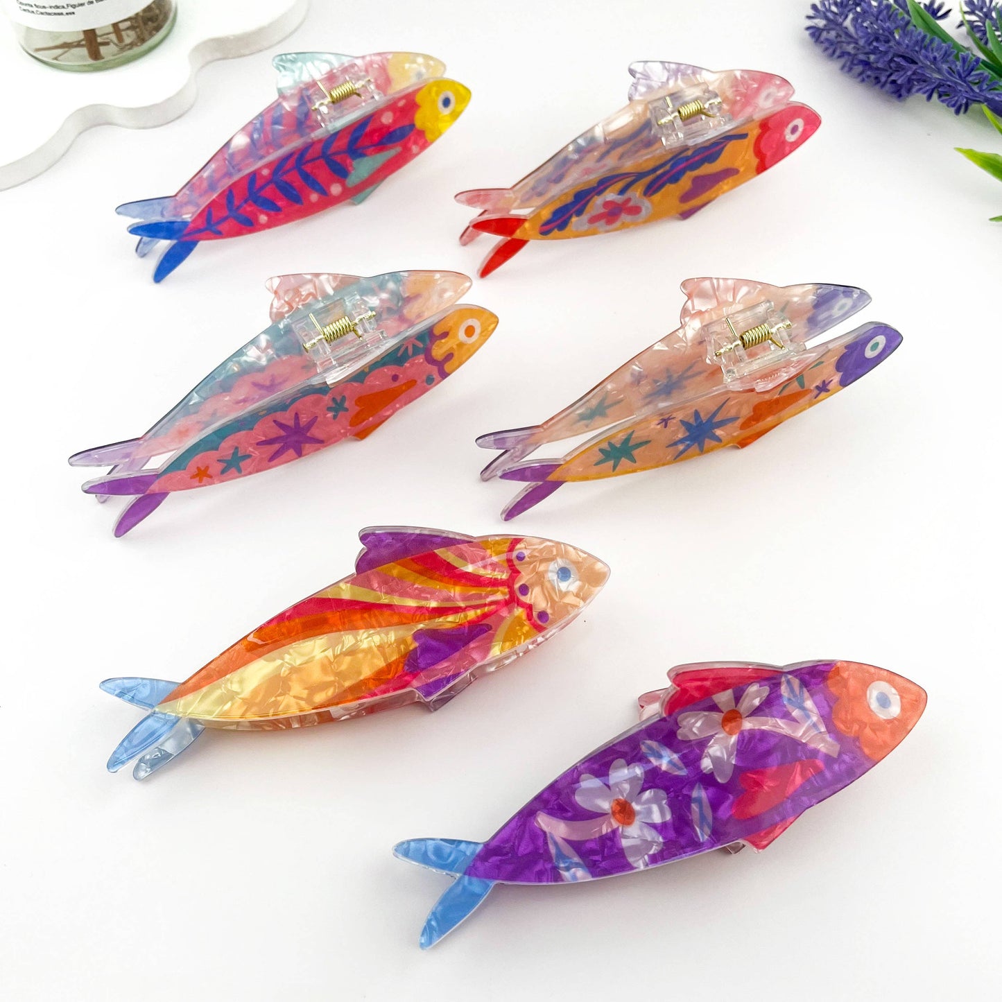 
                  
                    Floral Sardine Acetate Hair Claw
                  
                