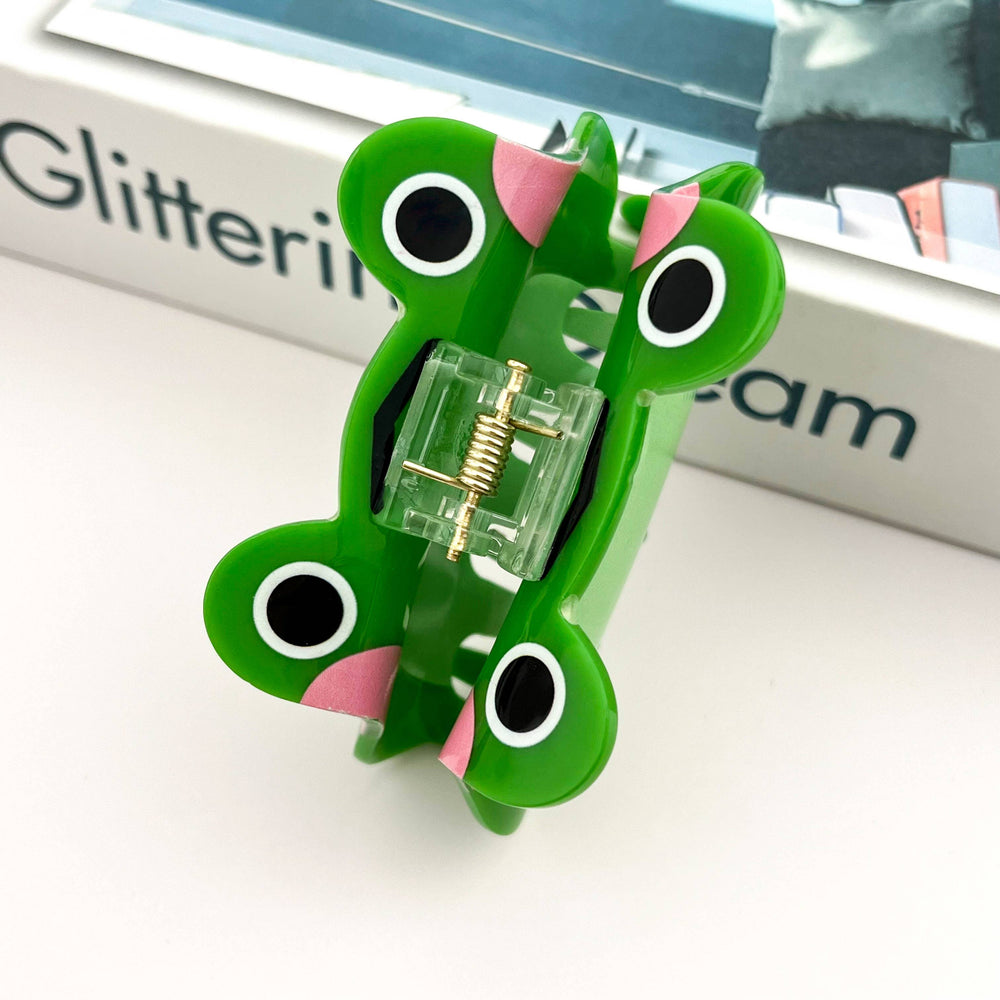 
                  
                    Cartoon Frog Hair Claw
                  
                