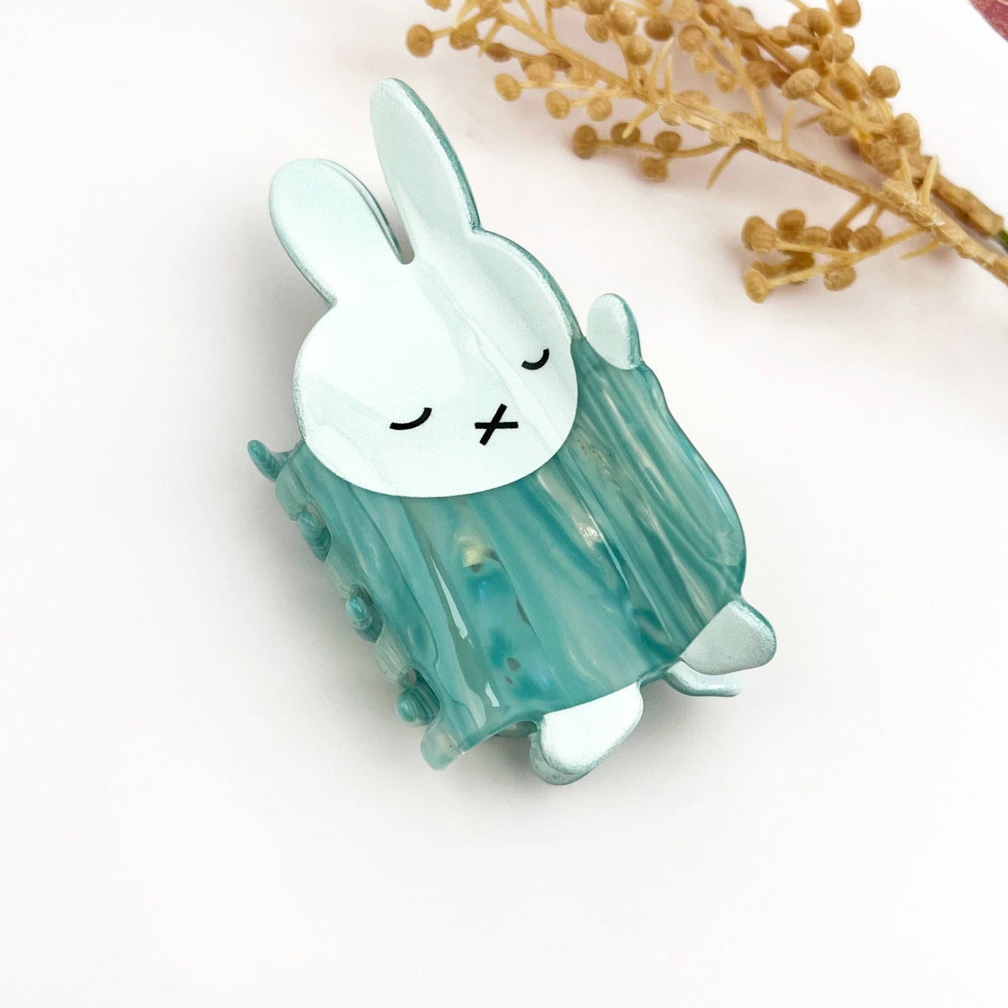 
                  
                    Slumber Bunny Hair Claw
                  
                