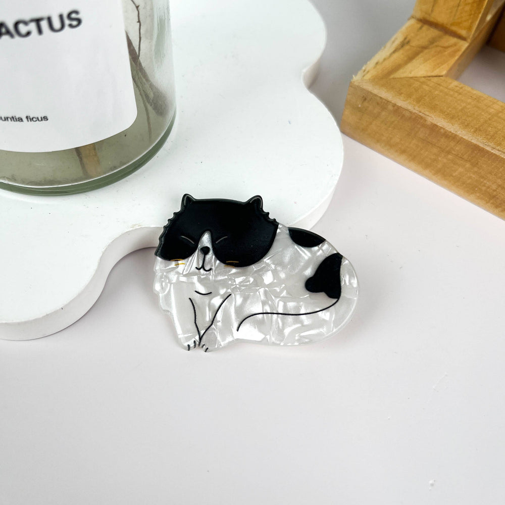 
                  
                    Cat and Dog Duckbill Hair Clips
                  
                