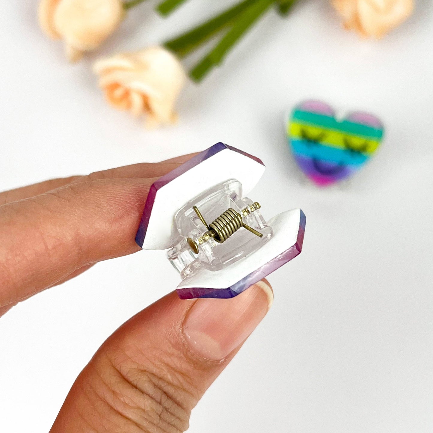 
                  
                    Mini Cartoon Hair Claw
                  
                