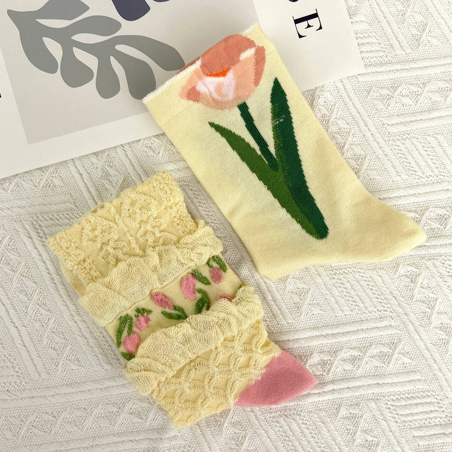 
                  
                    Sweetheart Vintage Floral Socks
                  
                