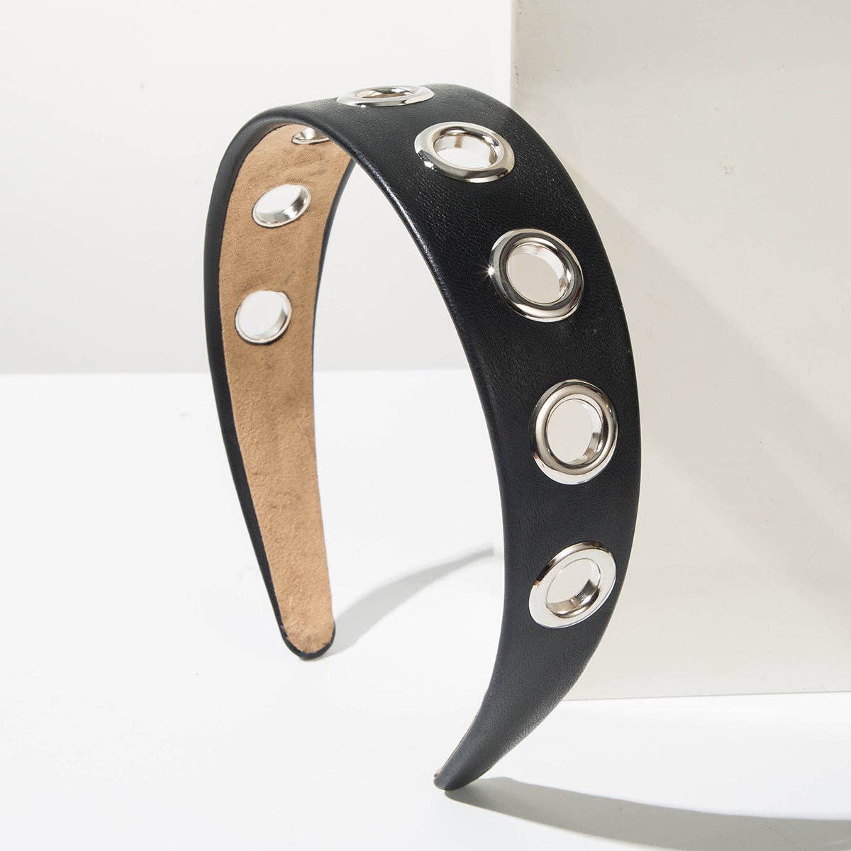 
                  
                    90s Metal Eyelets Headband
                  
                