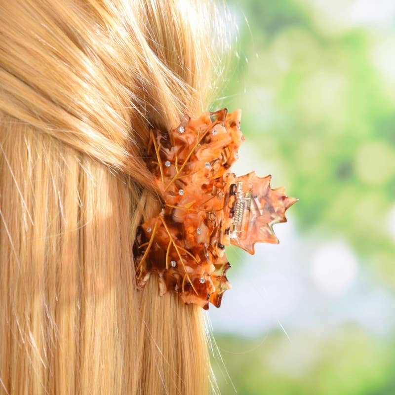 
                  
                    Maple Leaf Hair Claw
                  
                