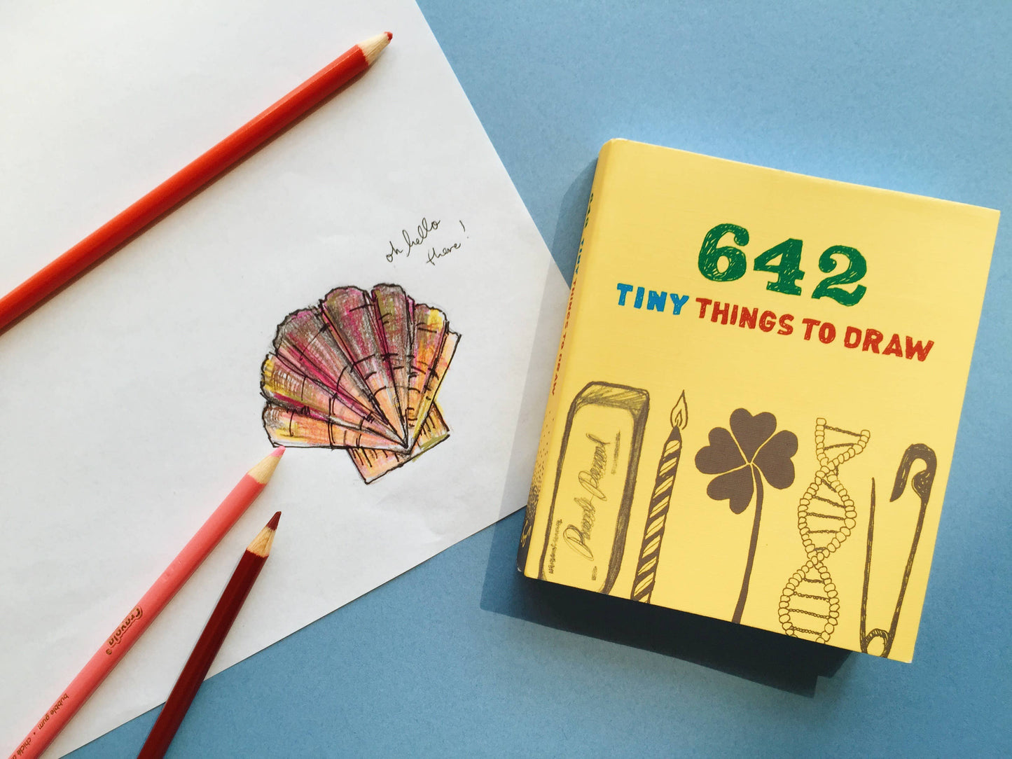 
                  
                    642 Tiny Things to Draw
                  
                