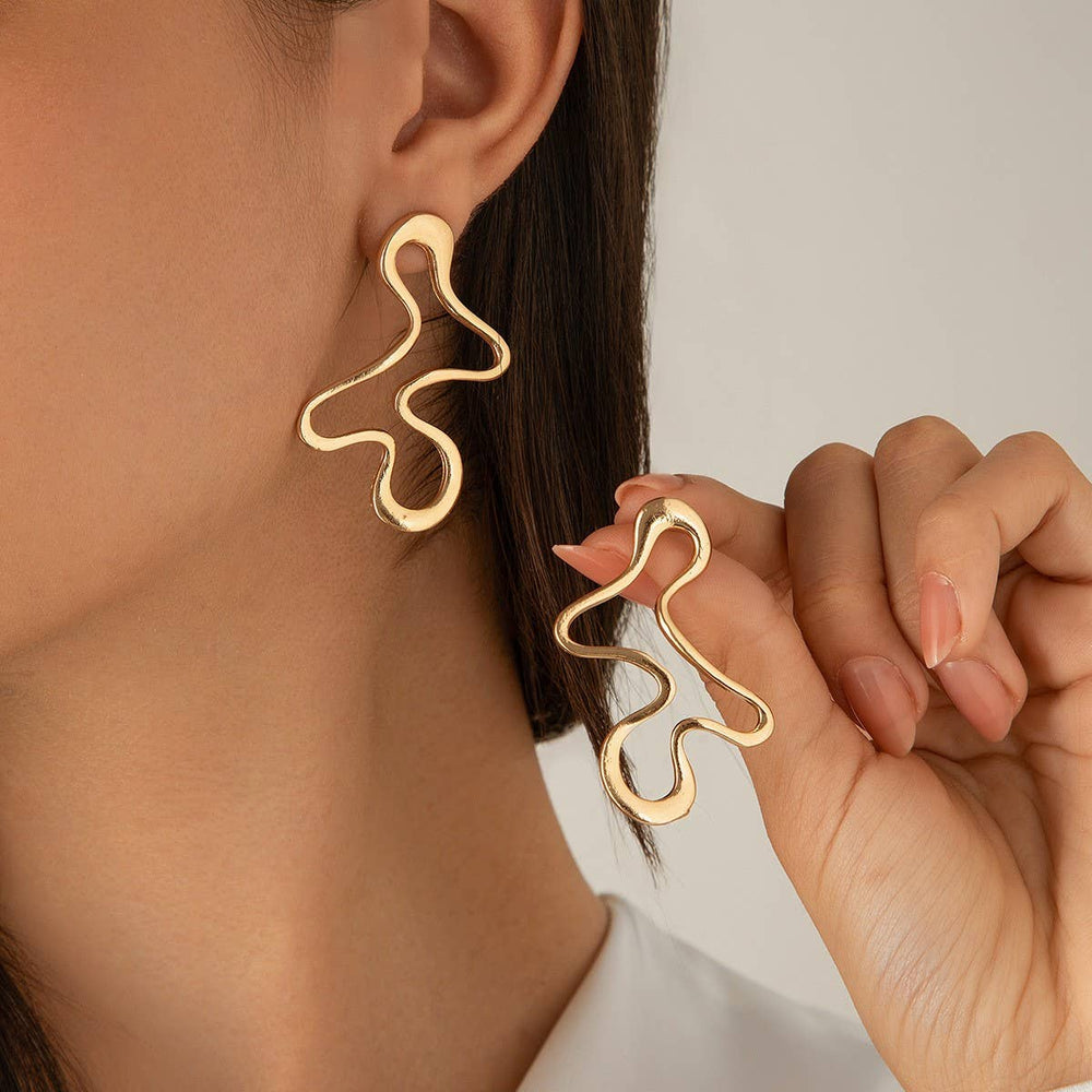 Irregular Squiggle Teardrop Earrings