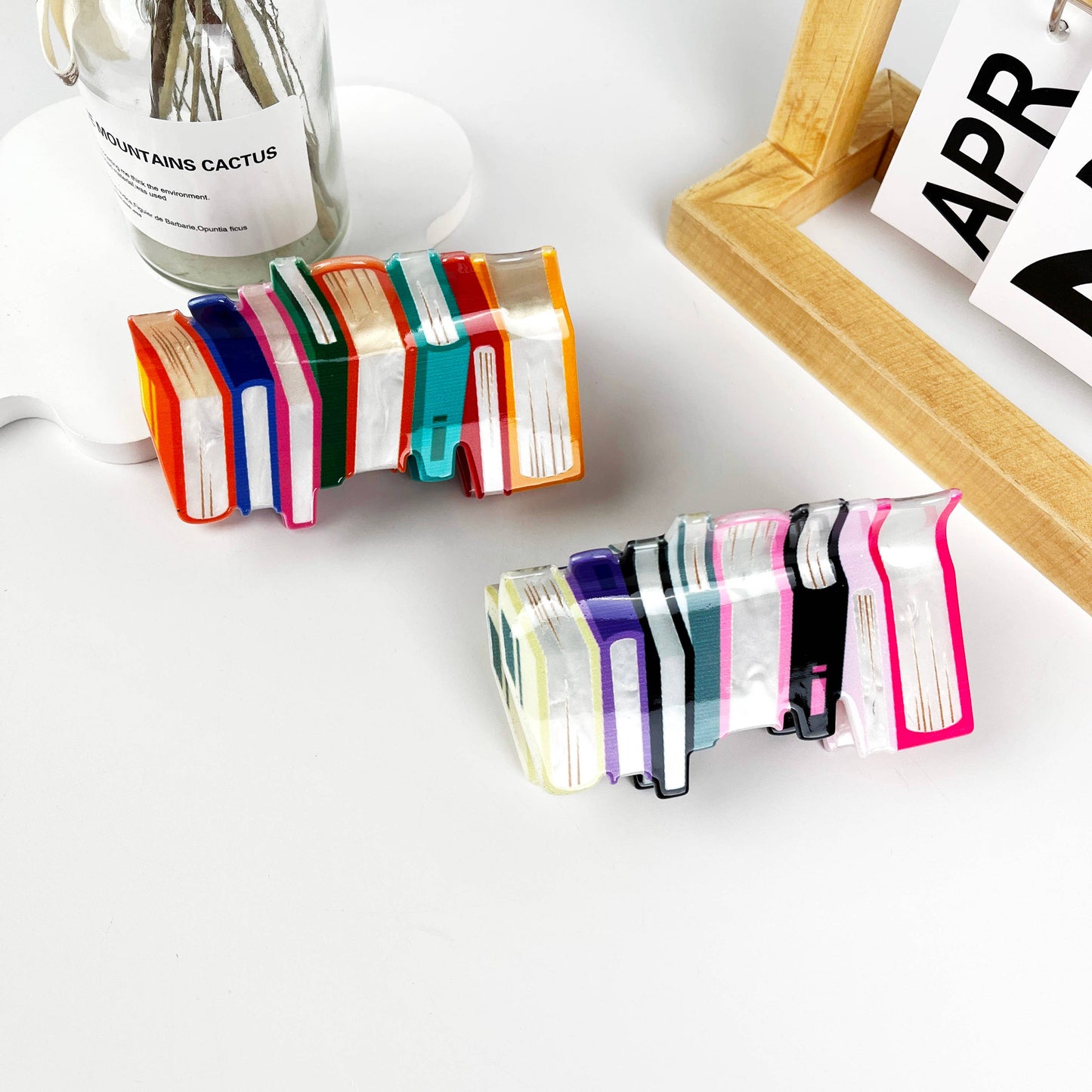 
                  
                    Book Stacks Hair Claws No. 2
                  
                