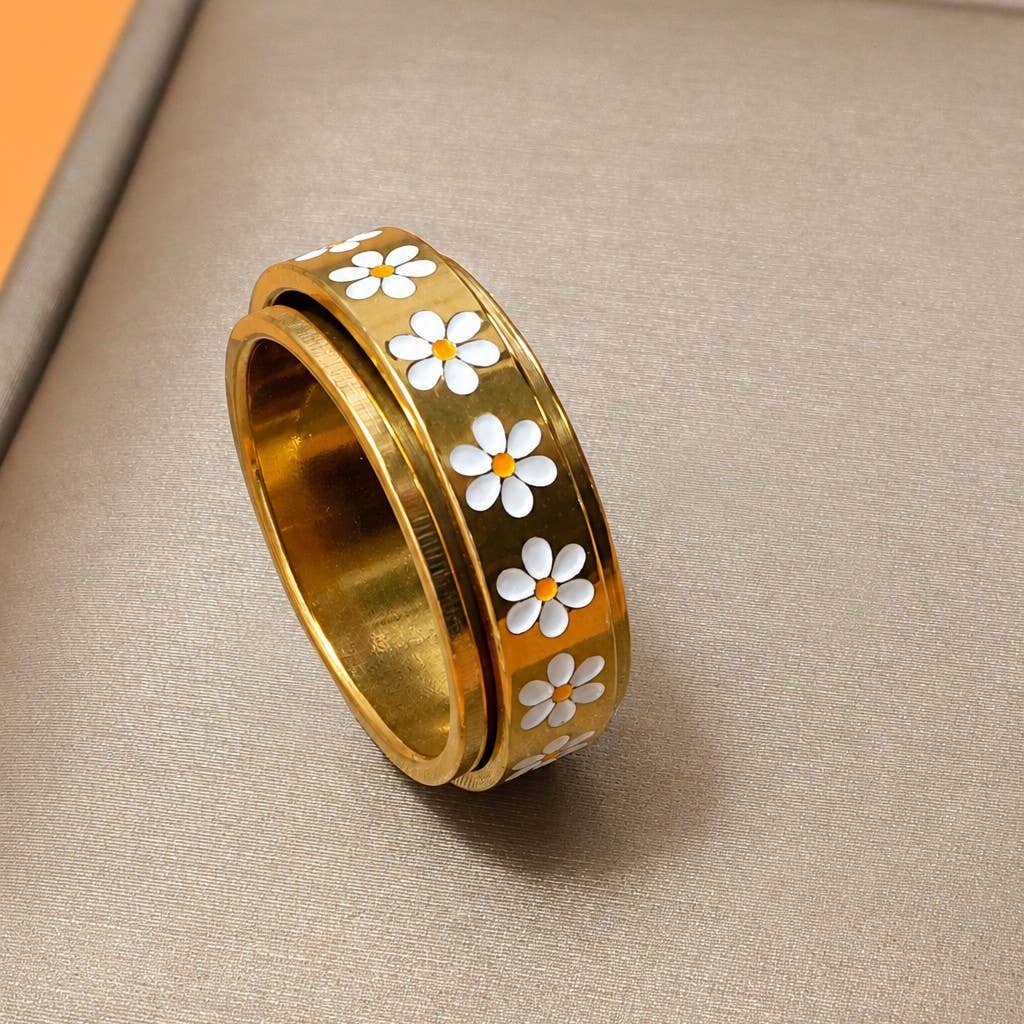 
                  
                    Daisy Spinner Fidget Ring
                  
                