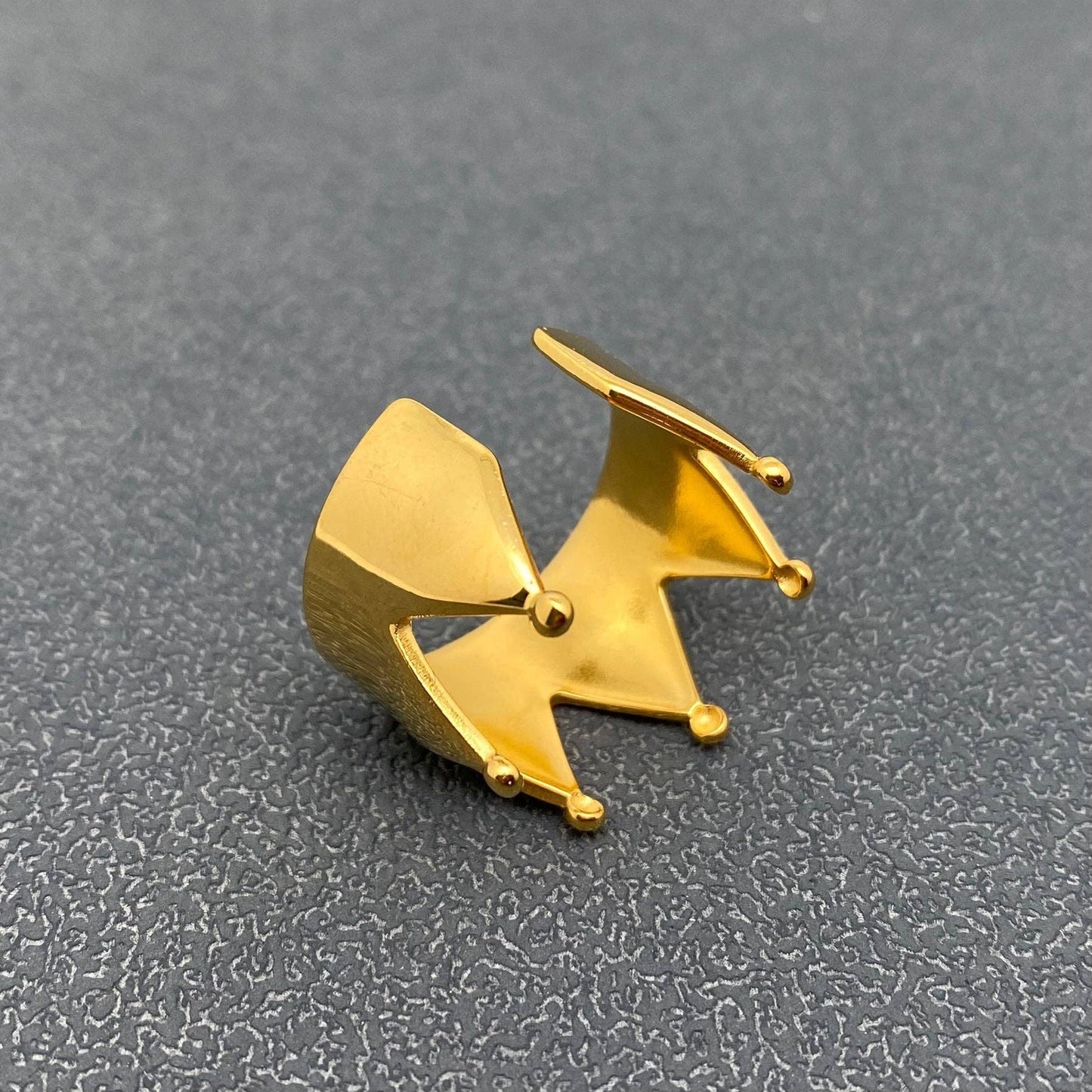
                  
                    Crown Adjustable Ring
                  
                