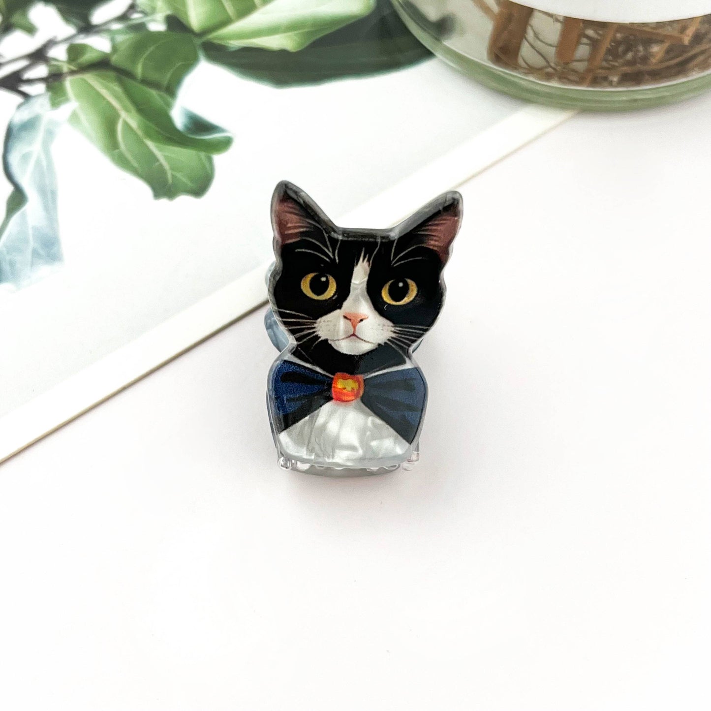 
                  
                    Character Cats Small Hair Claws
                  
                