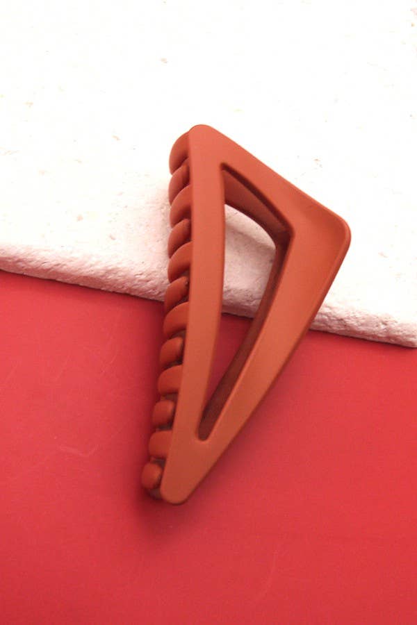 
                  
                    Matte Triangle Hair Claw
                  
                