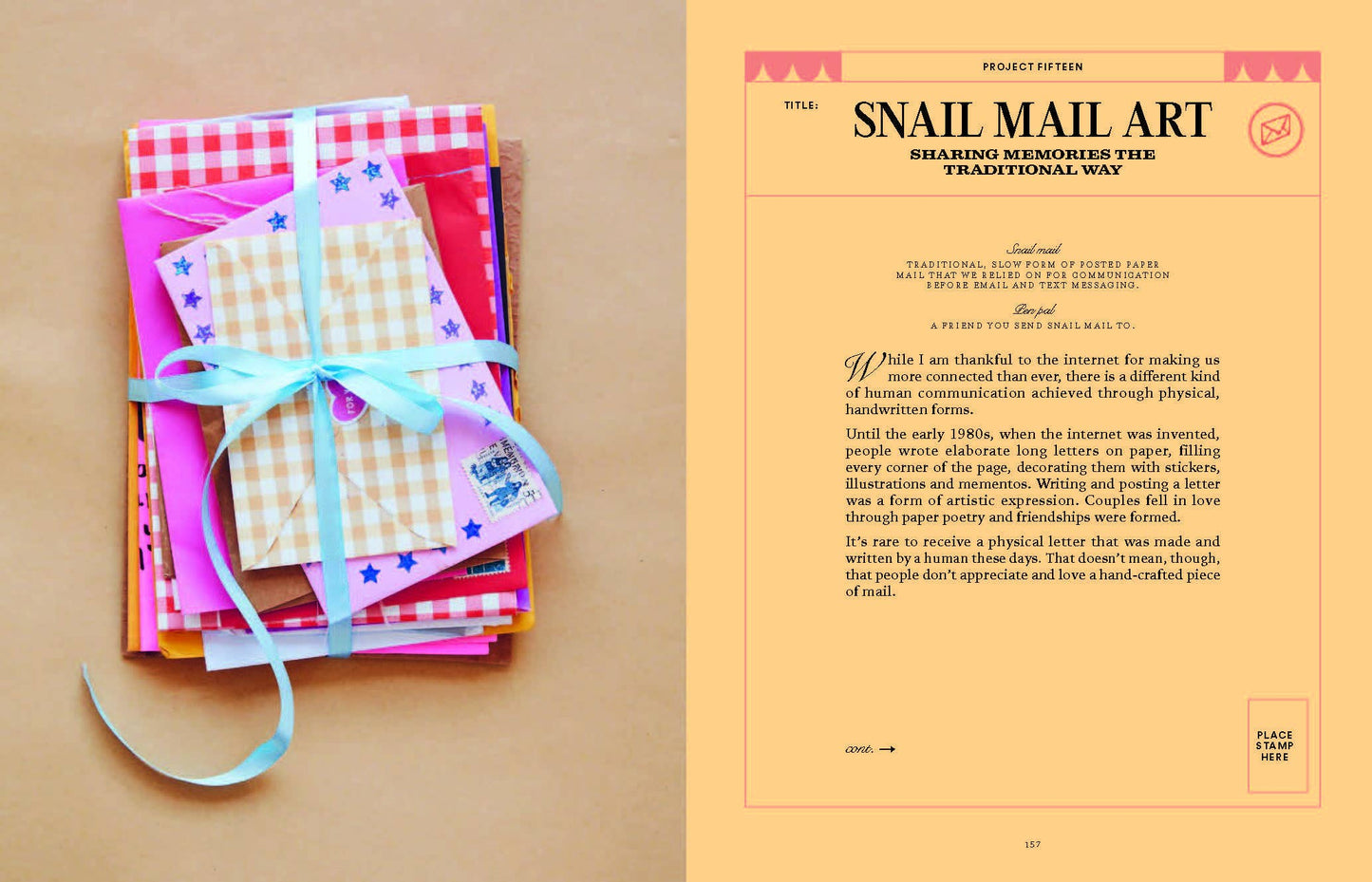 
                  
                    The Art of Memory Collecting: 15 Projects by Martina Calvi
                  
                