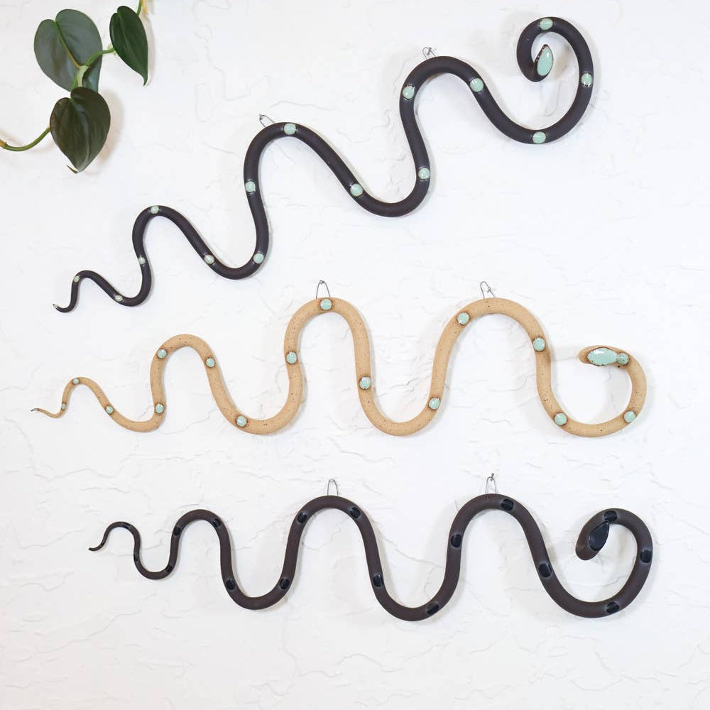 
                  
                    Ceramic Wall Snake Horizontal
                  
                