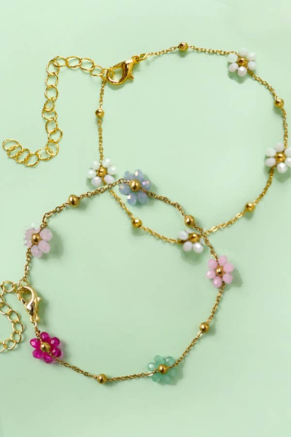 
                  
                    Flower Beaded Gold Link Bracelet
                  
                